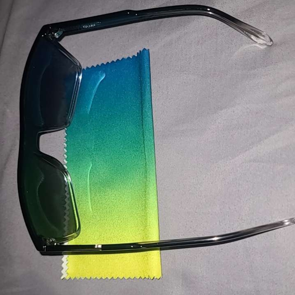 Quay sunglasses